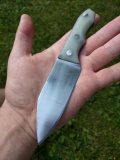 Das Messer im Vergleich zur Hand